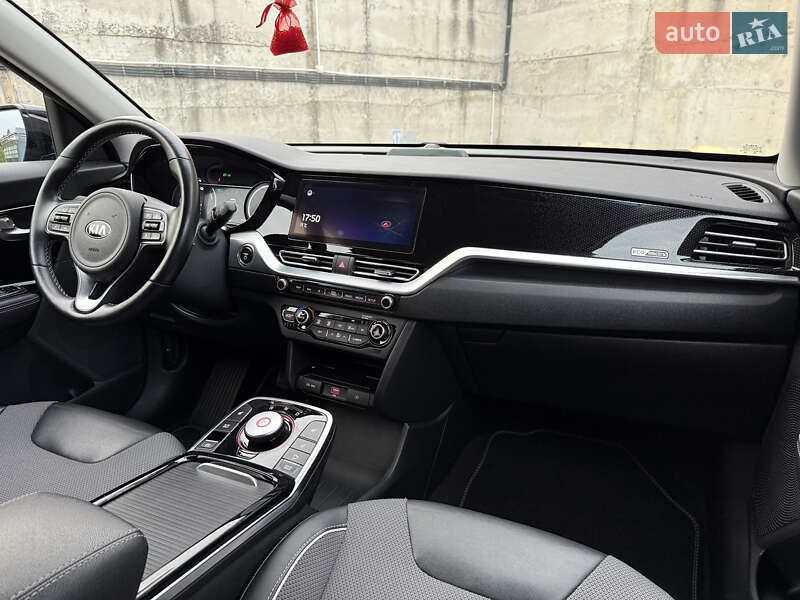 Внедорожник / Кроссовер Kia Niro 2021 в Ровно
