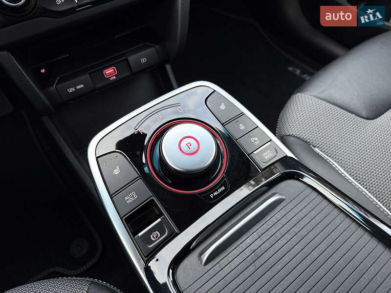 Внедорожник / Кроссовер Kia Niro 2021 в Ровно