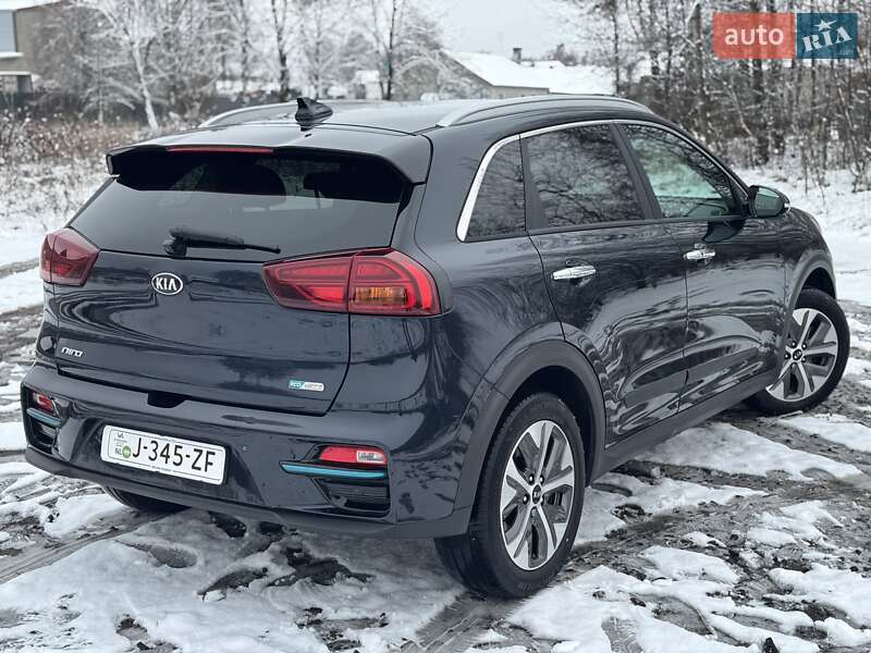 Внедорожник / Кроссовер Kia Niro 2020 в Хмельницком