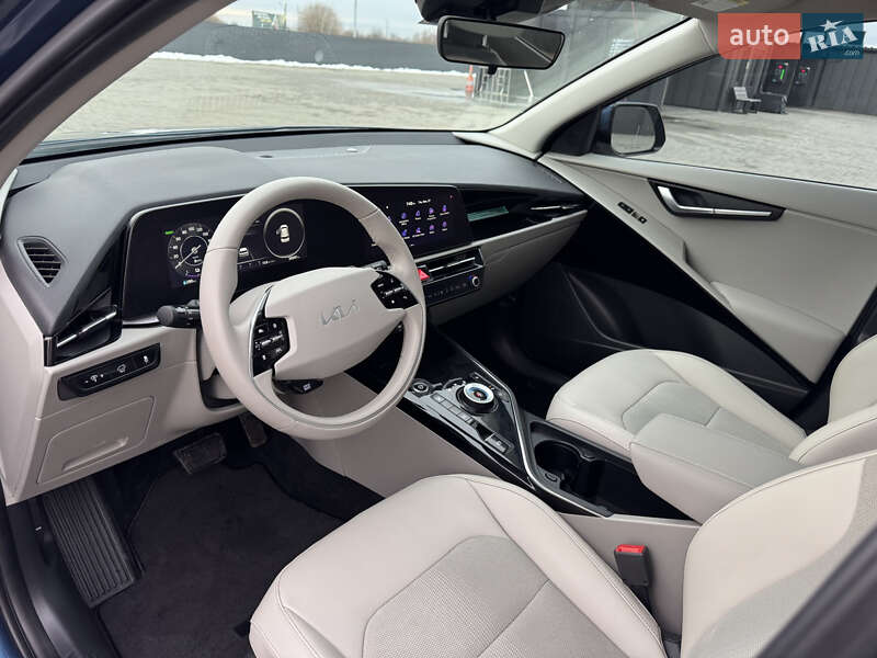 Позашляховик / Кросовер Kia Niro 2023 в Калуші