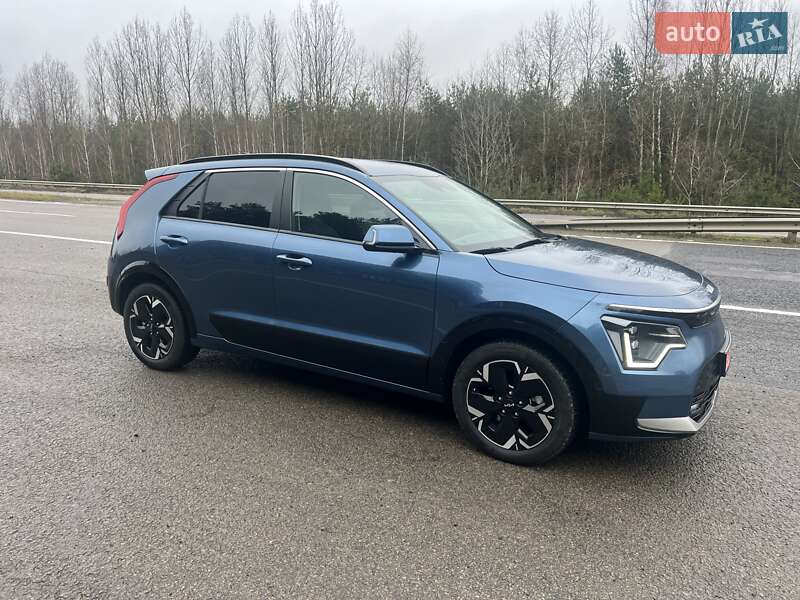 Внедорожник / Кроссовер Kia Niro 2023 в Львове