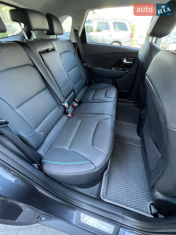 Внедорожник / Кроссовер Kia Niro 2019 в Тернополе