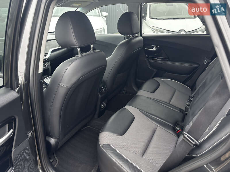 Внедорожник / Кроссовер Kia Niro 2021 в Львове фото 35 Внедорожник / Кроссовер Kia Niro 2021 в Львове