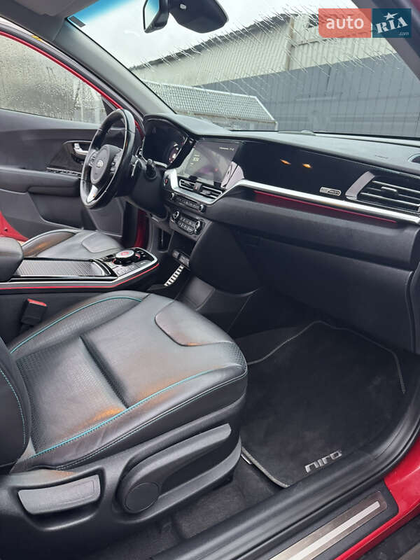 Позашляховик / Кросовер Kia Niro 2020 в Тернополі