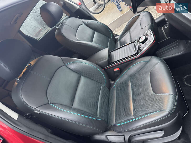 Позашляховик / Кросовер Kia Niro 2020 в Тернополі