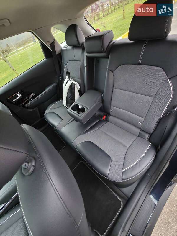 Внедорожник / Кроссовер Kia Niro 2020 в Ирпене