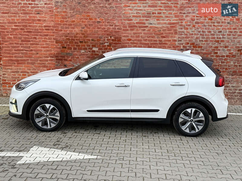 Внедорожник / Кроссовер Kia Niro 2020 в Тернополе фото 18 Внедорожник / Кроссовер Kia Niro 2020 в Тернополе