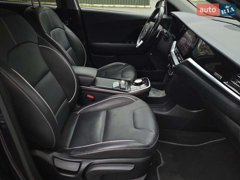 Внедорожник / Кроссовер Kia Niro 2020 в Тернополе