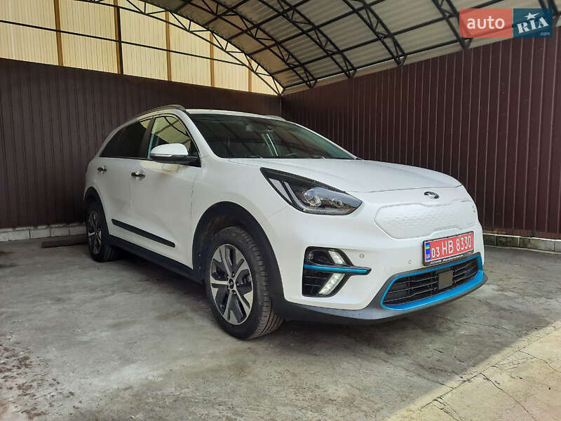 Внедорожник / Кроссовер Kia Niro 2021 в Черкассах фото Внедорожник / Кроссовер Kia Niro 2021 в Черкассах