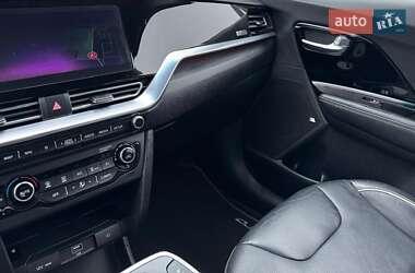 Позашляховик / Кросовер Kia Niro 2020 в Львові