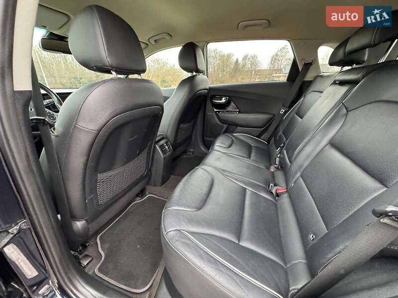 Позашляховик / Кросовер Kia Niro 2020 в Львові фото 37 Позашляховик / Кросовер Kia Niro 2020 в Львові