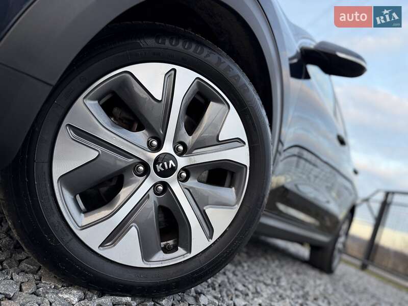 Позашляховик / Кросовер Kia Niro 2020 в Дрогобичі