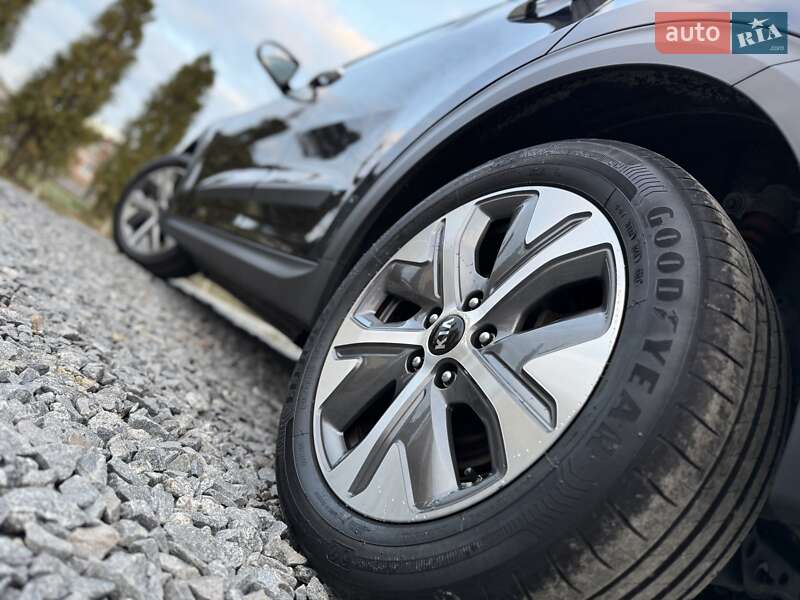 Позашляховик / Кросовер Kia Niro 2020 в Дрогобичі