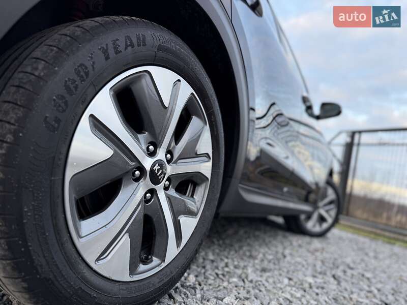 Позашляховик / Кросовер Kia Niro 2020 в Дрогобичі