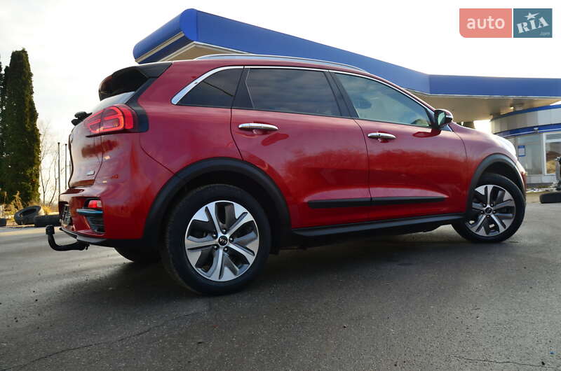 Внедорожник / Кроссовер Kia Niro 2021 в Дрогобыче