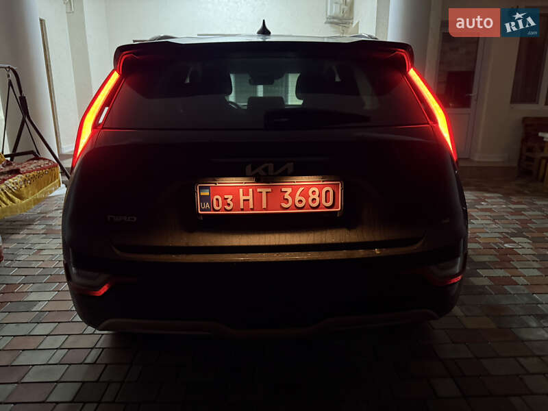 Позашляховик / Кросовер Kia Niro 2023 в Умані