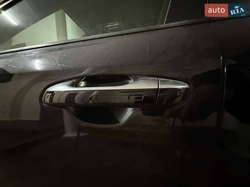 Позашляховик / Кросовер Kia Niro 2023 в Умані