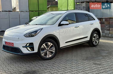 Внедорожник / Кроссовер Kia Niro 2022 в Ивано-Франковске