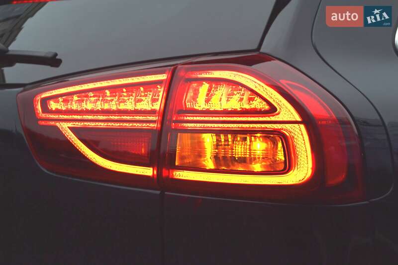 Позашляховик / Кросовер Kia Niro 2020 в Хмельницькому фото 4 Позашляховик / Кросовер Kia Niro 2020 в Хмельницькому