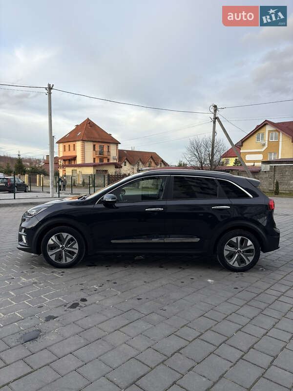 Позашляховик / Кросовер Kia Niro 2021 в Трускавці фото 8 Позашляховик / Кросовер Kia Niro 2021 в Трускавці