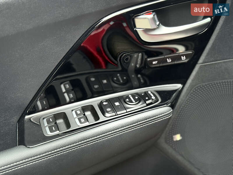 Внедорожник / Кроссовер Kia Niro 2020 в Самборе фото 27 Внедорожник / Кроссовер Kia Niro 2020 в Самборе