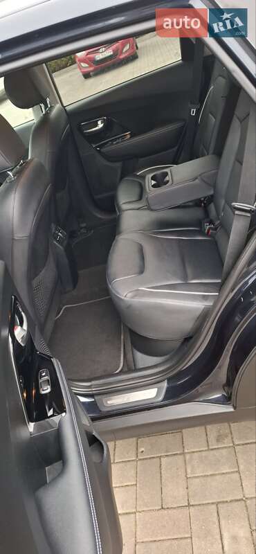 Позашляховик / Кросовер Kia Niro 2020 в Дніпрі