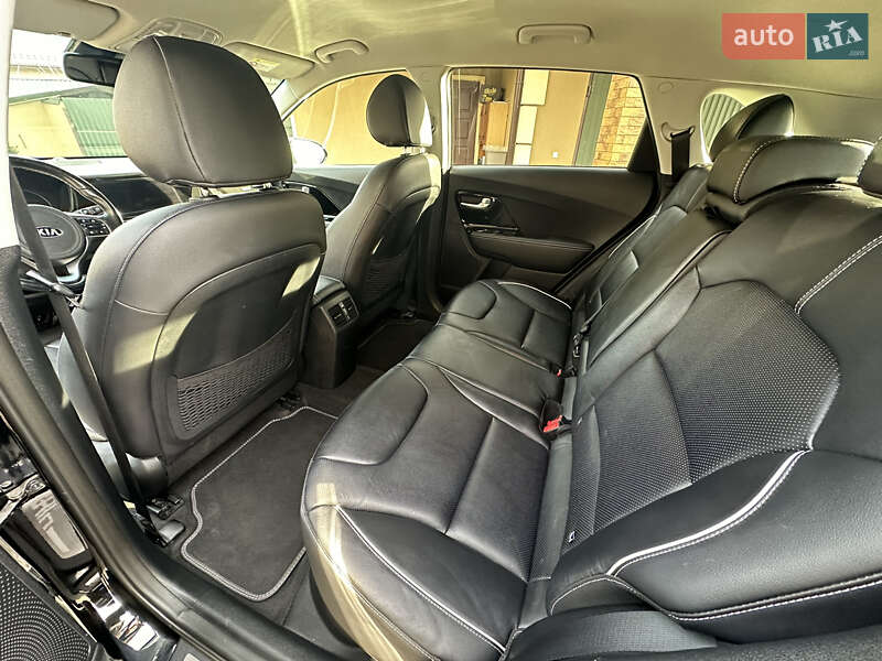 Внедорожник / Кроссовер Kia Niro 2020 в Львове фото 21 Внедорожник / Кроссовер Kia Niro 2020 в Львове