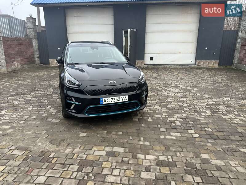 Позашляховик / Кросовер Kia Niro 2020 в Луцьку