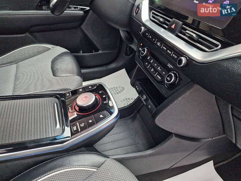 Позашляховик / Кросовер Kia Niro 2020 в Вінниці