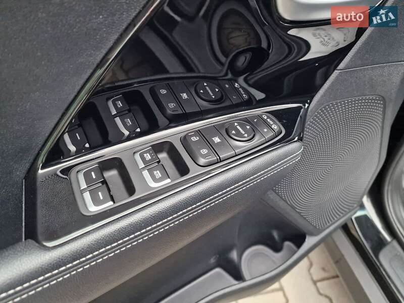 Позашляховик / Кросовер Kia Niro 2020 в Вінниці