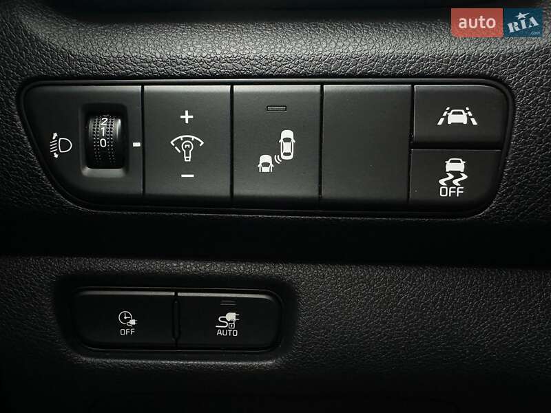 Внедорожник / Кроссовер Kia Niro 2021 в Львове