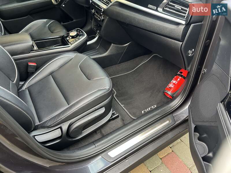 Внедорожник / Кроссовер Kia Niro 2020 в Львове