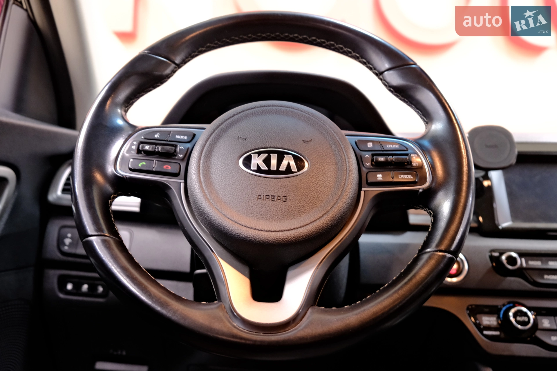 2018 Kia Niro - мініатюра 45