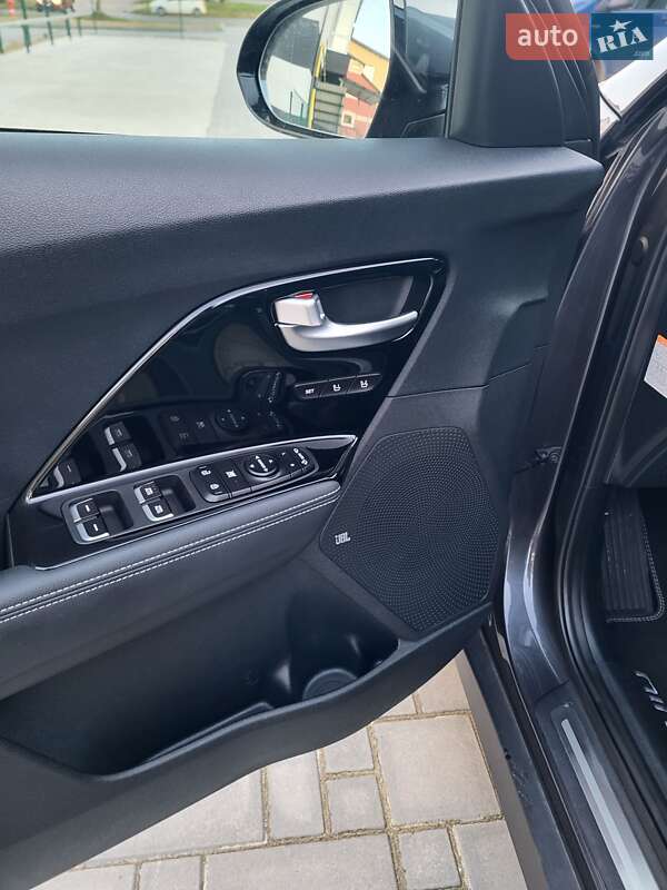 Внедорожник / Кроссовер Kia Niro 2020 в Долине фото 9 Внедорожник / Кроссовер Kia Niro 2020 в Долине