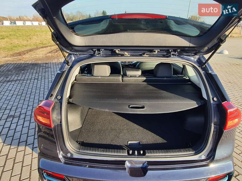 Позашляховик / Кросовер Kia Niro 2020 в Львові