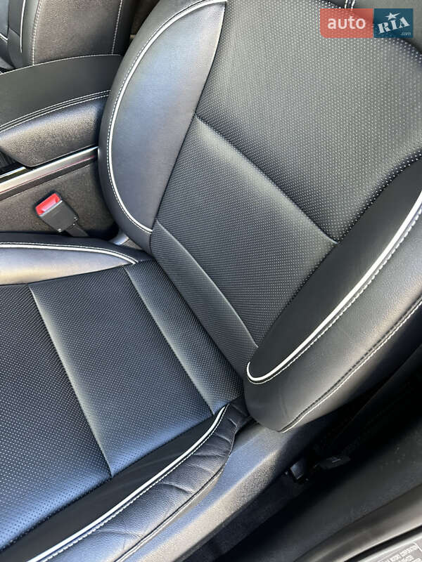 Позашляховик / Кросовер Kia Niro 2019 в Івано-Франківську