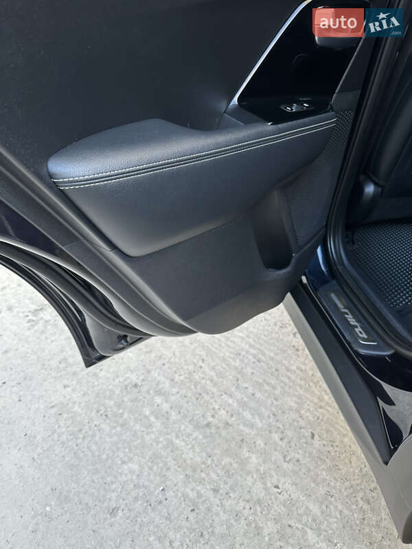 Позашляховик / Кросовер Kia Niro 2019 в Івано-Франківську