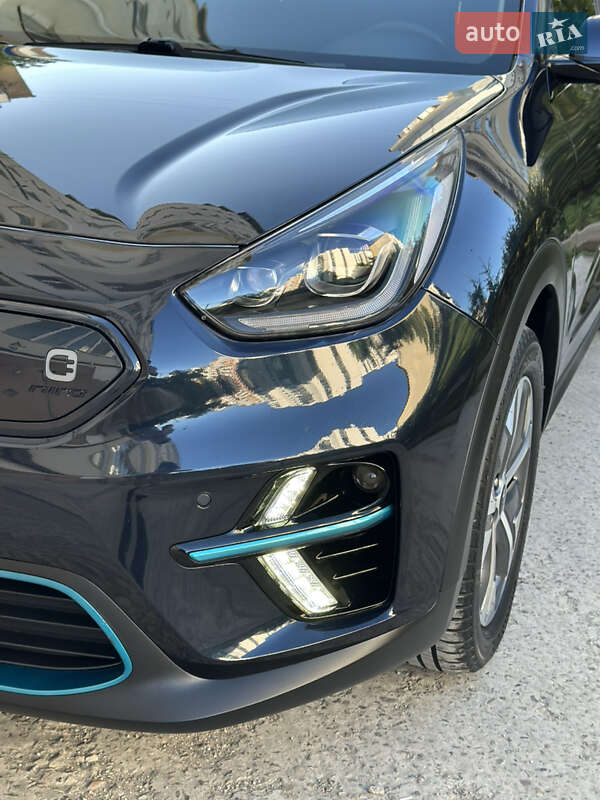 Позашляховик / Кросовер Kia Niro 2019 в Івано-Франківську
