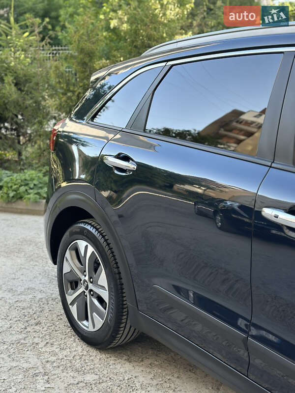 Позашляховик / Кросовер Kia Niro 2019 в Івано-Франківську