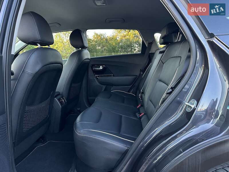 Внедорожник / Кроссовер Kia Niro 2020 в Львове фото 43 Внедорожник / Кроссовер Kia Niro 2020 в Львове