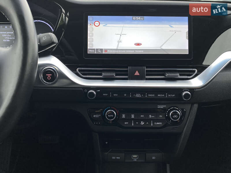 Позашляховик / Кросовер Kia Niro 2020 в Львові