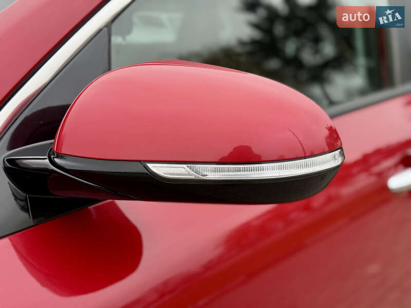 Позашляховик / Кросовер Kia Niro 2020 в Тернополі