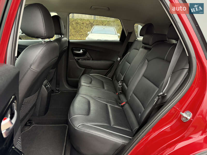 Позашляховик / Кросовер Kia Niro 2020 в Тернополі