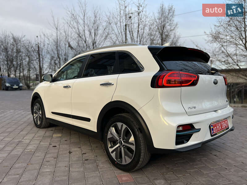 Внедорожник / Кроссовер Kia Niro 2020 в Тернополе