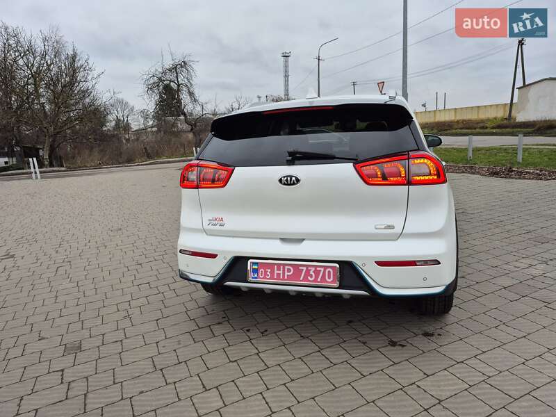 Внедорожник / Кроссовер Kia Niro 2019 в Владимире фото 18 Внедорожник / Кроссовер Kia Niro 2019 в Владимире