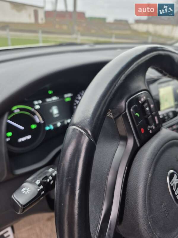 Внедорожник / Кроссовер Kia Niro 2019 в Владимире фото 33 Внедорожник / Кроссовер Kia Niro 2019 в Владимире