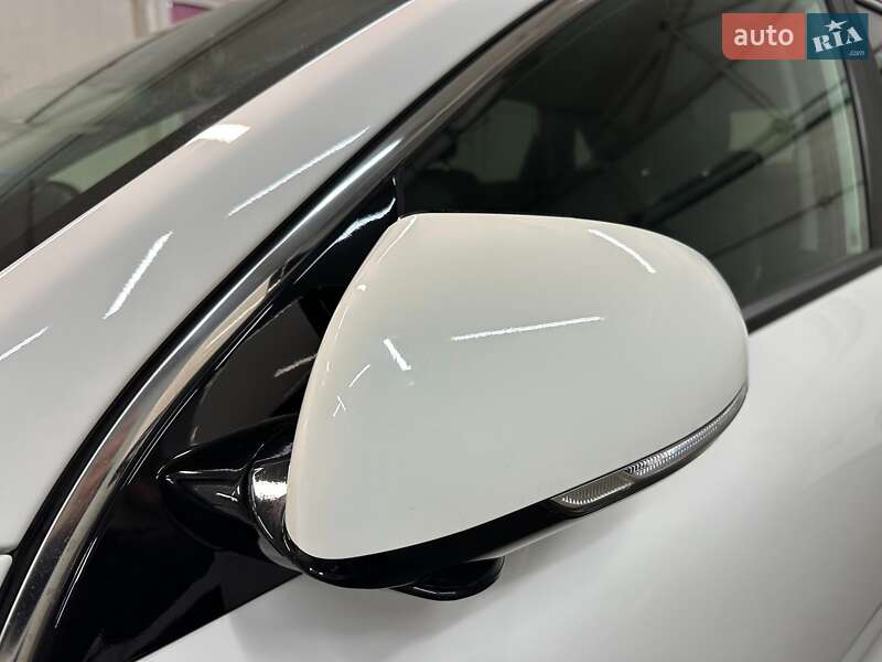 Позашляховик / Кросовер Kia Niro 2022 в Львові