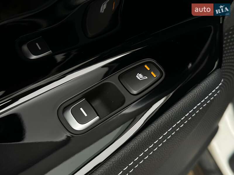 Позашляховик / Кросовер Kia Niro 2022 в Львові