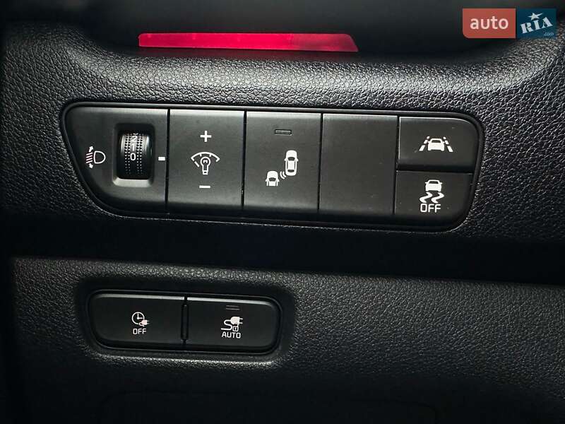 Внедорожник / Кроссовер Kia Niro 2021 в Львове фото 12 Внедорожник / Кроссовер Kia Niro 2021 в Львове