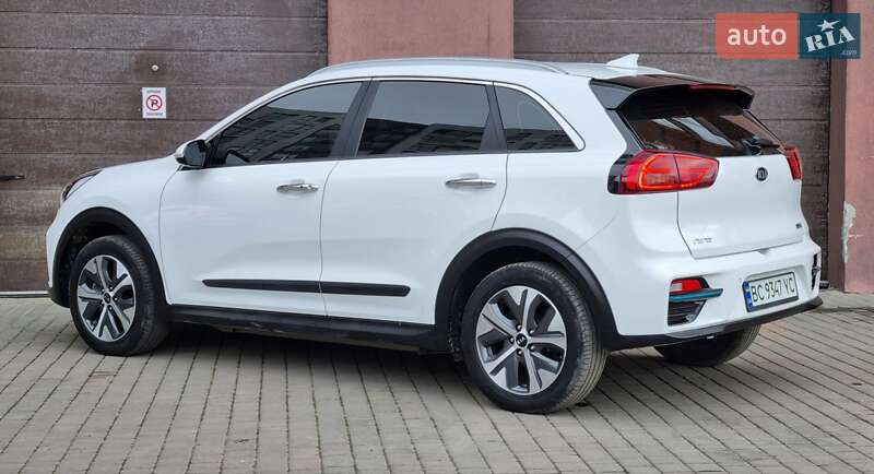 Внедорожник / Кроссовер Kia Niro 2020 в Львове